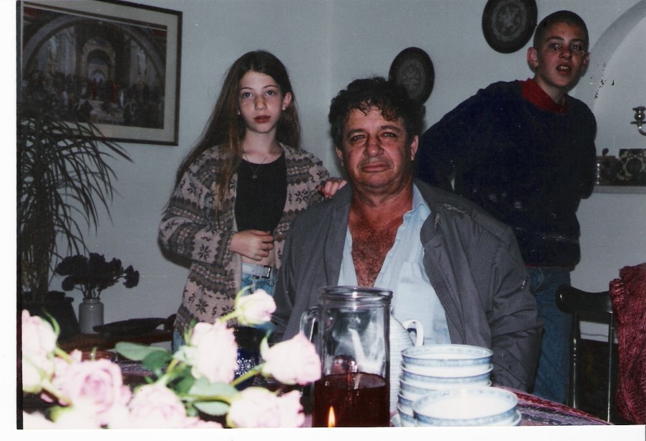 ����� �������� �"�